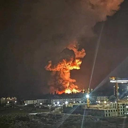 俄媒报道，当地时间25日，卢甘斯克共和国行政长官帕塞奇尼克通报，该地区当天凌晨遭