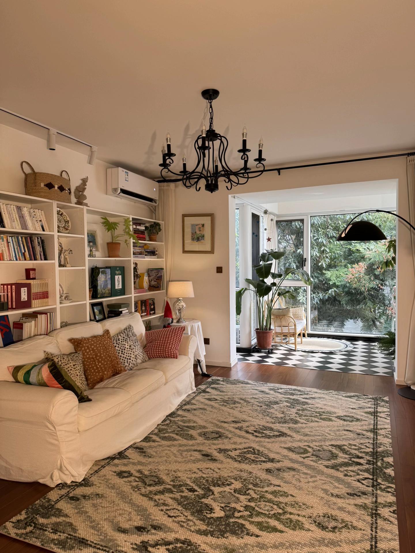 房子基础，窗景就不基础 硬装基础，软装就不基础