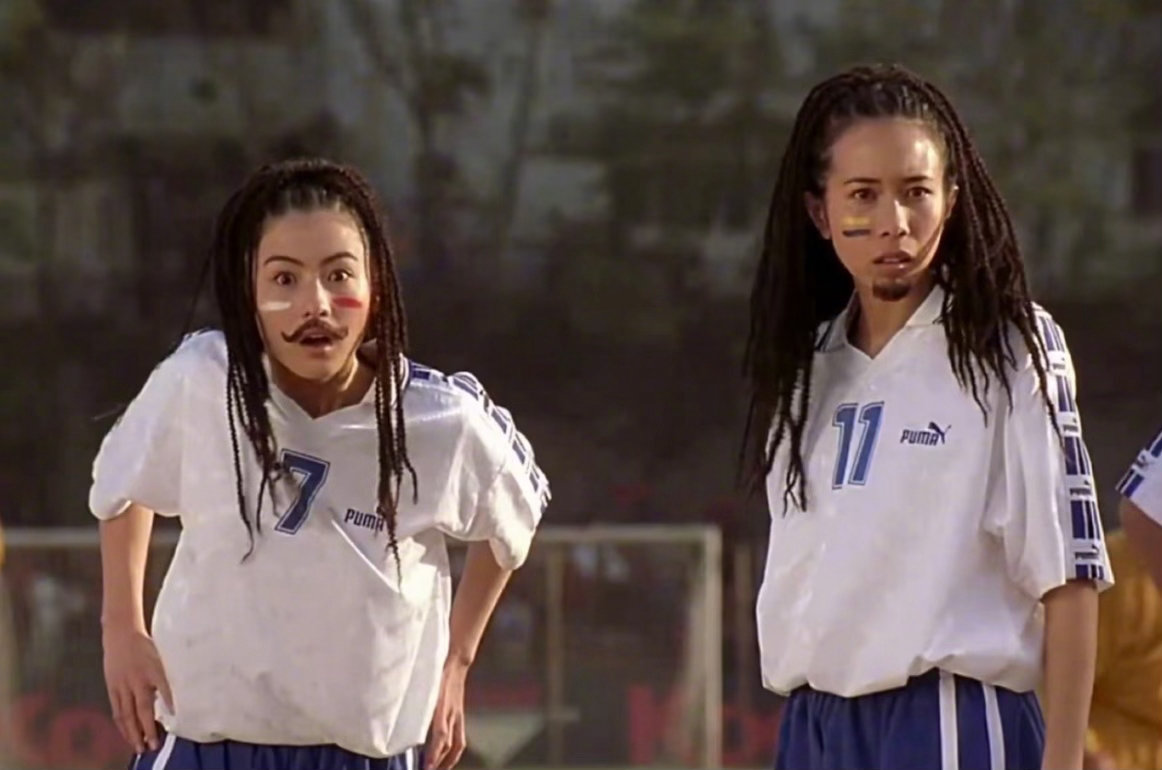 25年前少林足球上映 从《少林足球》到《功夫女足》，周星驰用25年讲了一个长故事