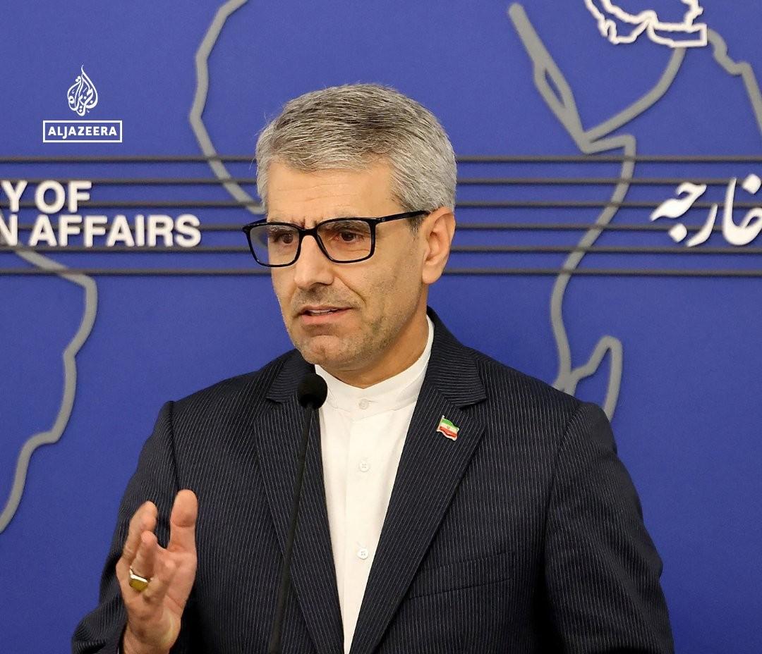 突发新闻——伊朗外交部发言人伊斯梅尔·巴盖伊指控美国和以色列袭击了德黑兰尼卢法广