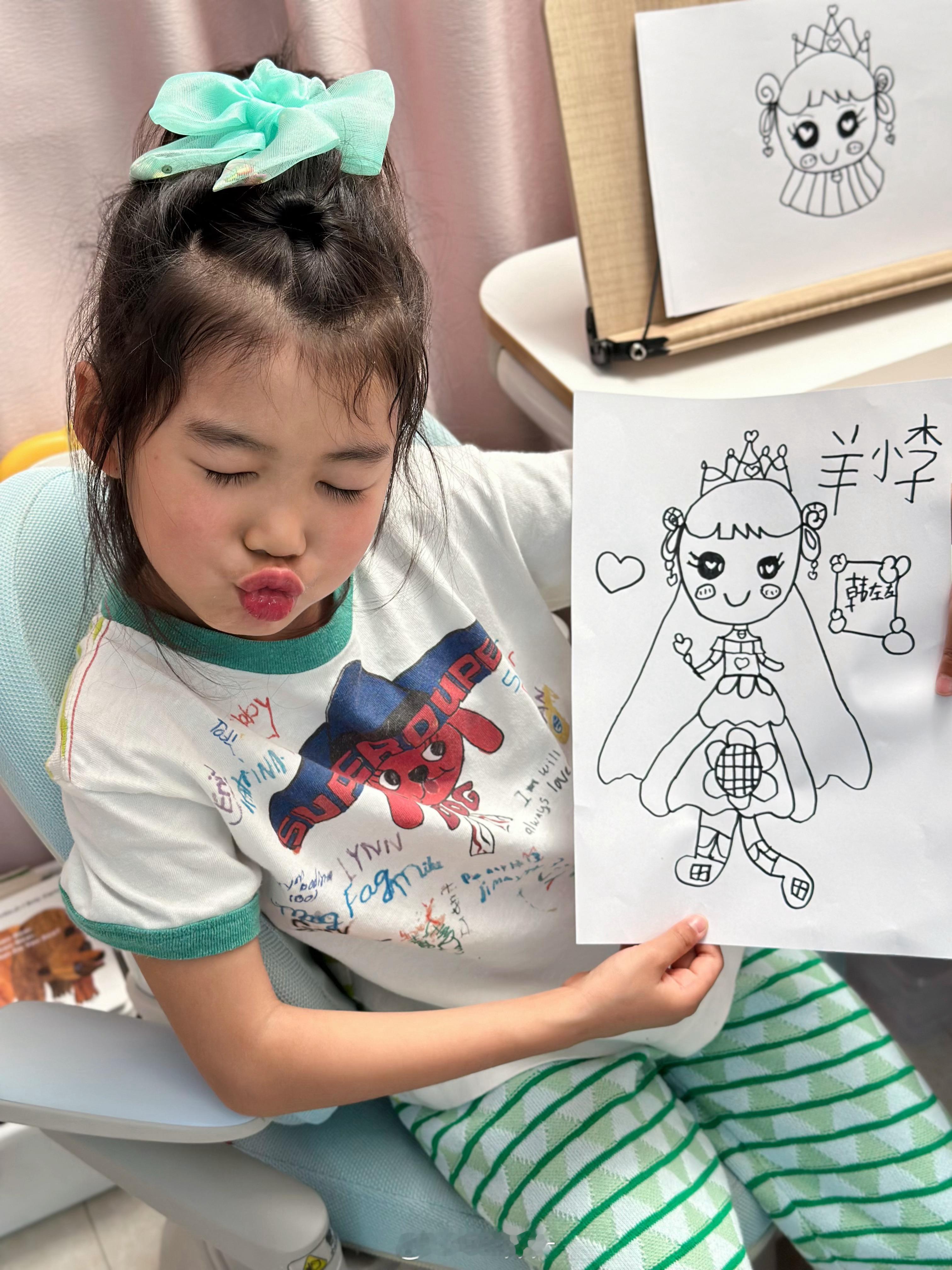 许愿心心念念绿蜻蜓、云朵盲盒、三公子，期待羊式美学手作浪漫落在左左头上羊小李le