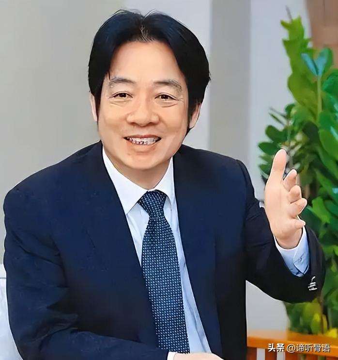 就在刚刚，
台独分子赖清德发布声明，

3月14日，赖清德出席“台湾领导人直选3