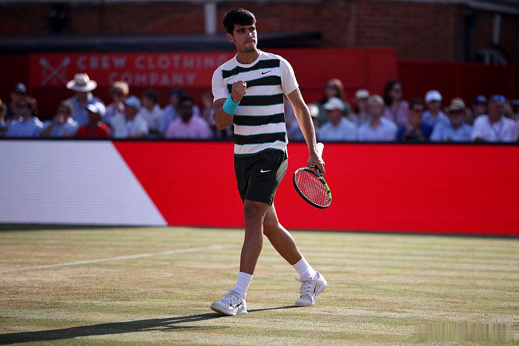 16连胜🔥ATP500 伦敦站1/4决赛，头号种子阿尔卡拉斯以7-5 6-4战