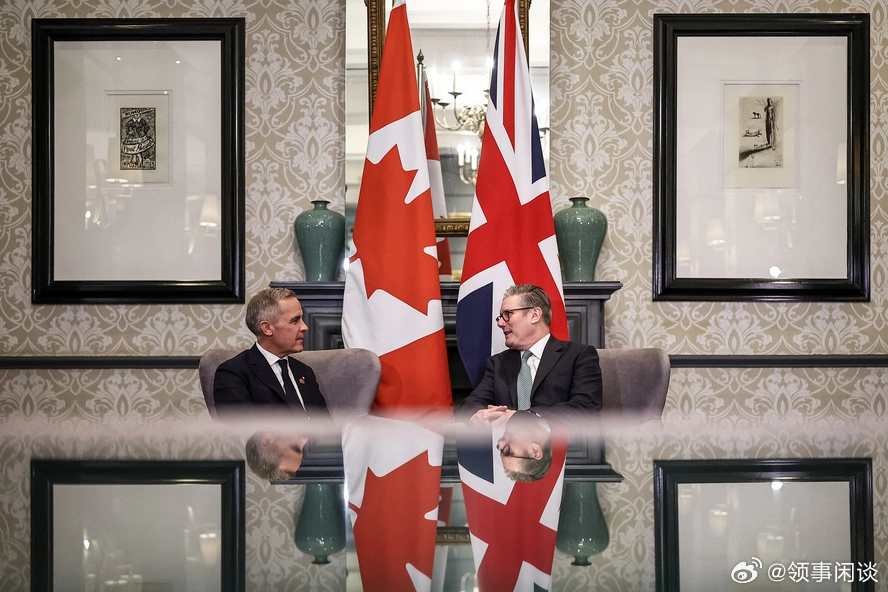 【美国人对加拿大和英国的看法创新低】（政治报）盖洛普最新民调显示，过去一年来，随