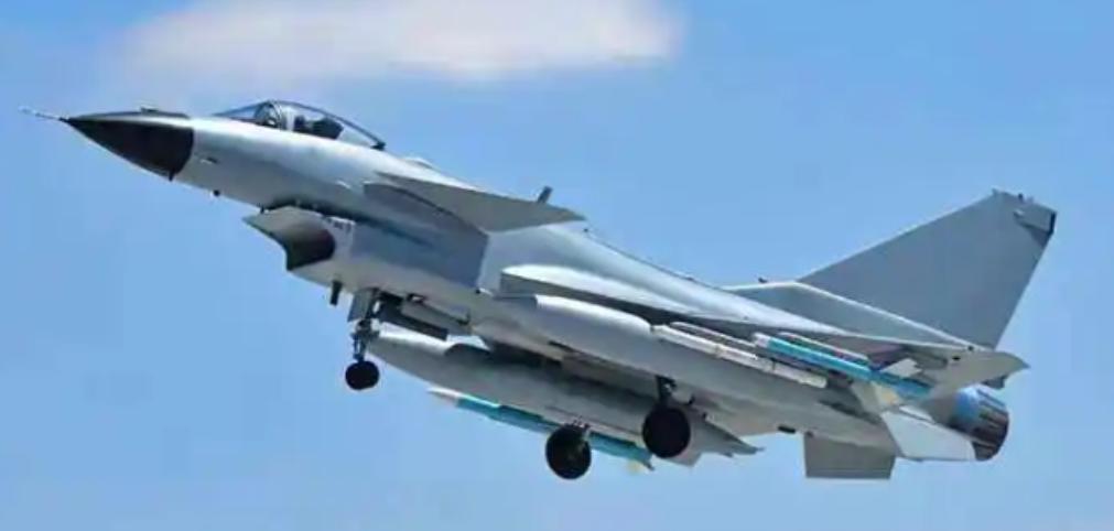 新加坡媒体曾称：中国的歼10、霹雳15虽然打下了阵风，但是不代表中国武器比西方先