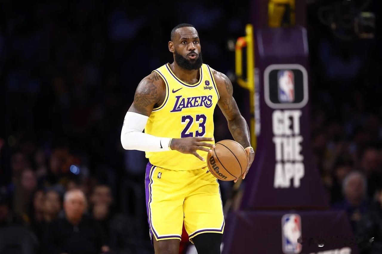 根据NBA著名记者Shams报道，所有已出局但未来仍志在争冠的球队均已联系詹姆斯