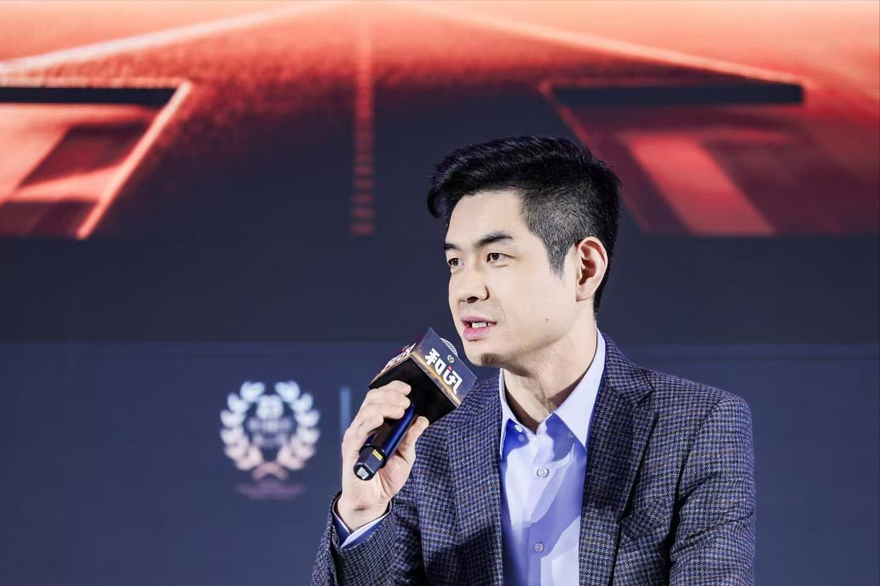 摩根士丹利邢自强：中国的AI投资不存在泡沫

12月7日，摩根士丹利中国首席经济