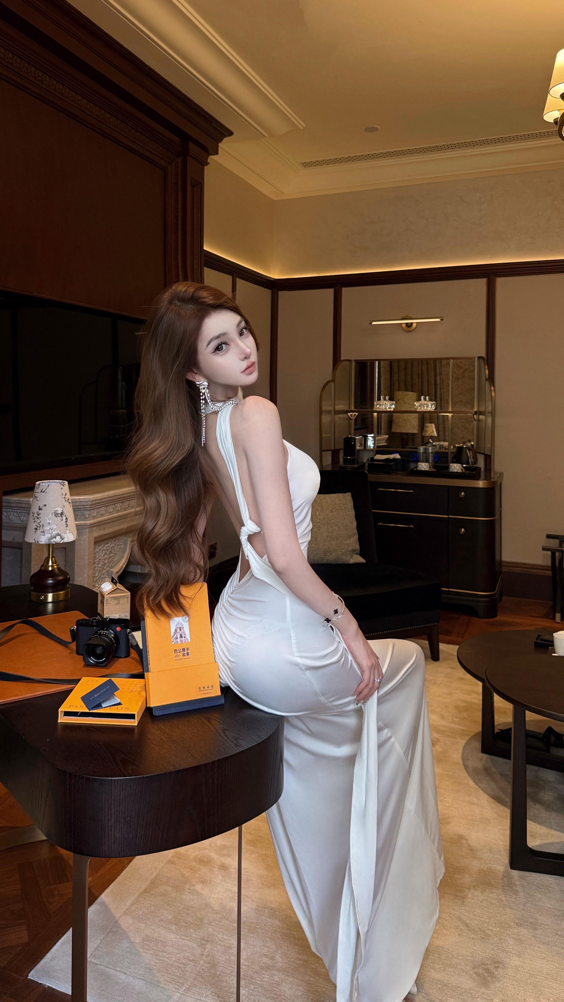 你只能看着我！听话…