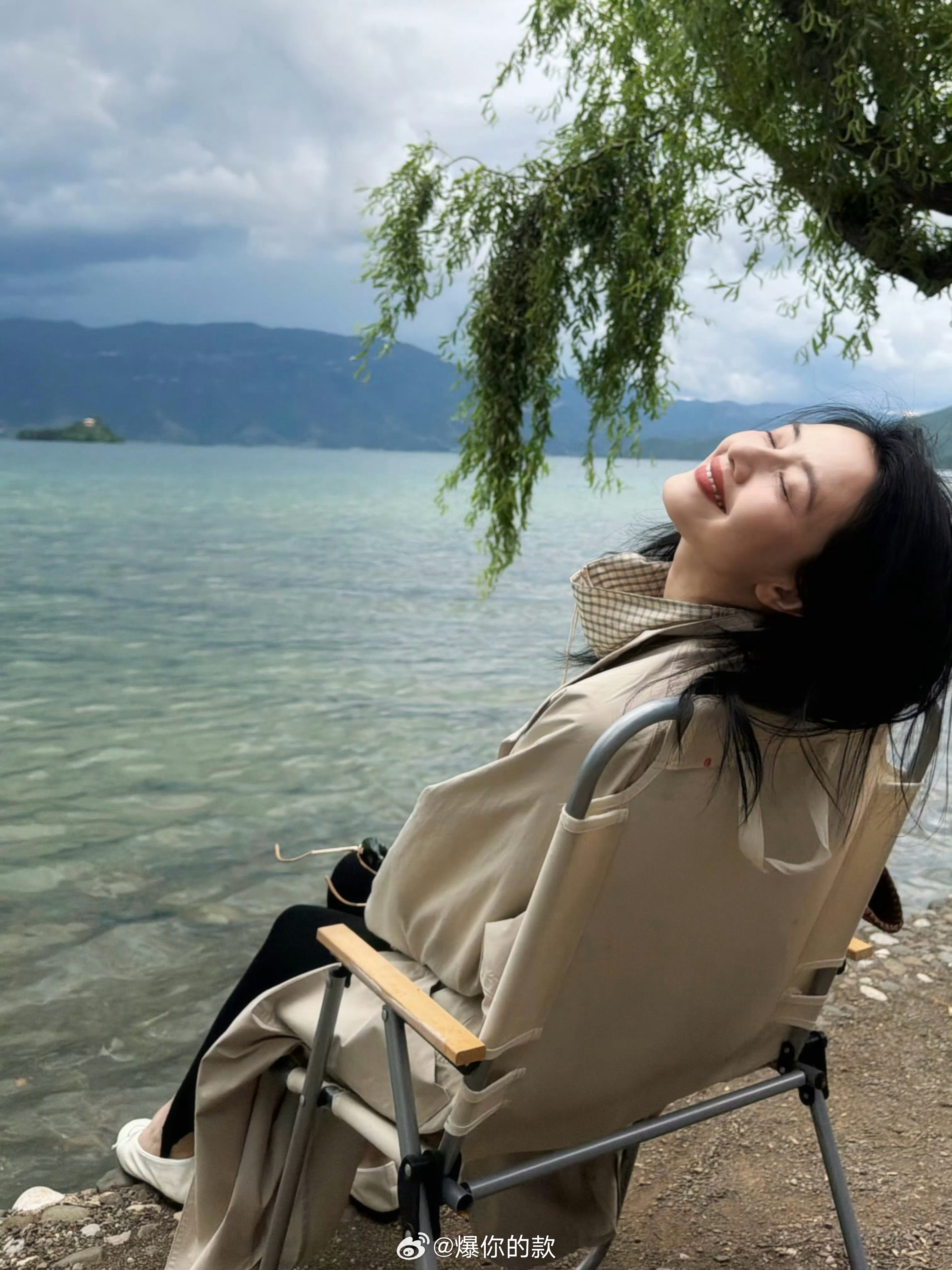 高圆圆我的头像又有了高圆圆好松弛的美丽圆圆姐的每一张生图，都是我头像的候选封面。