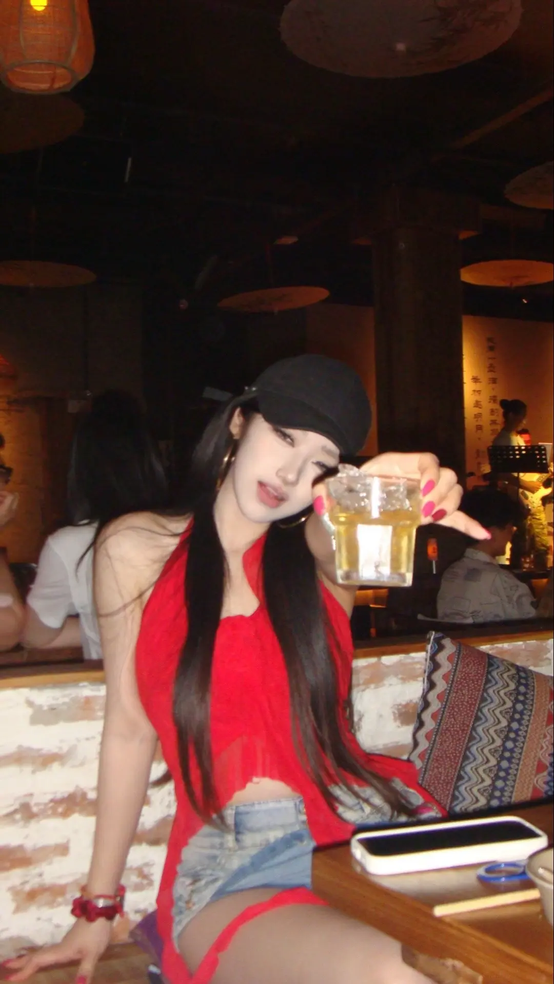 好拍真的好拍 是个人拿起ccd都能出片 （老婆快去试试亮色的衣服 猴看！
