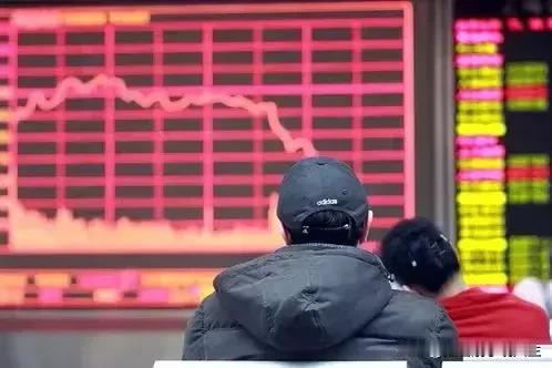 完了，我真担心老公知道后会不会揍我呢？冲动真的是魔鬼啊。短短几天时间过山车一样的