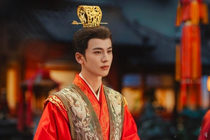 #度华年 牛嘴挺能说#度华年裴文宣真的太能说了，那个嘴太会叭叭了，简直就是我的嘴