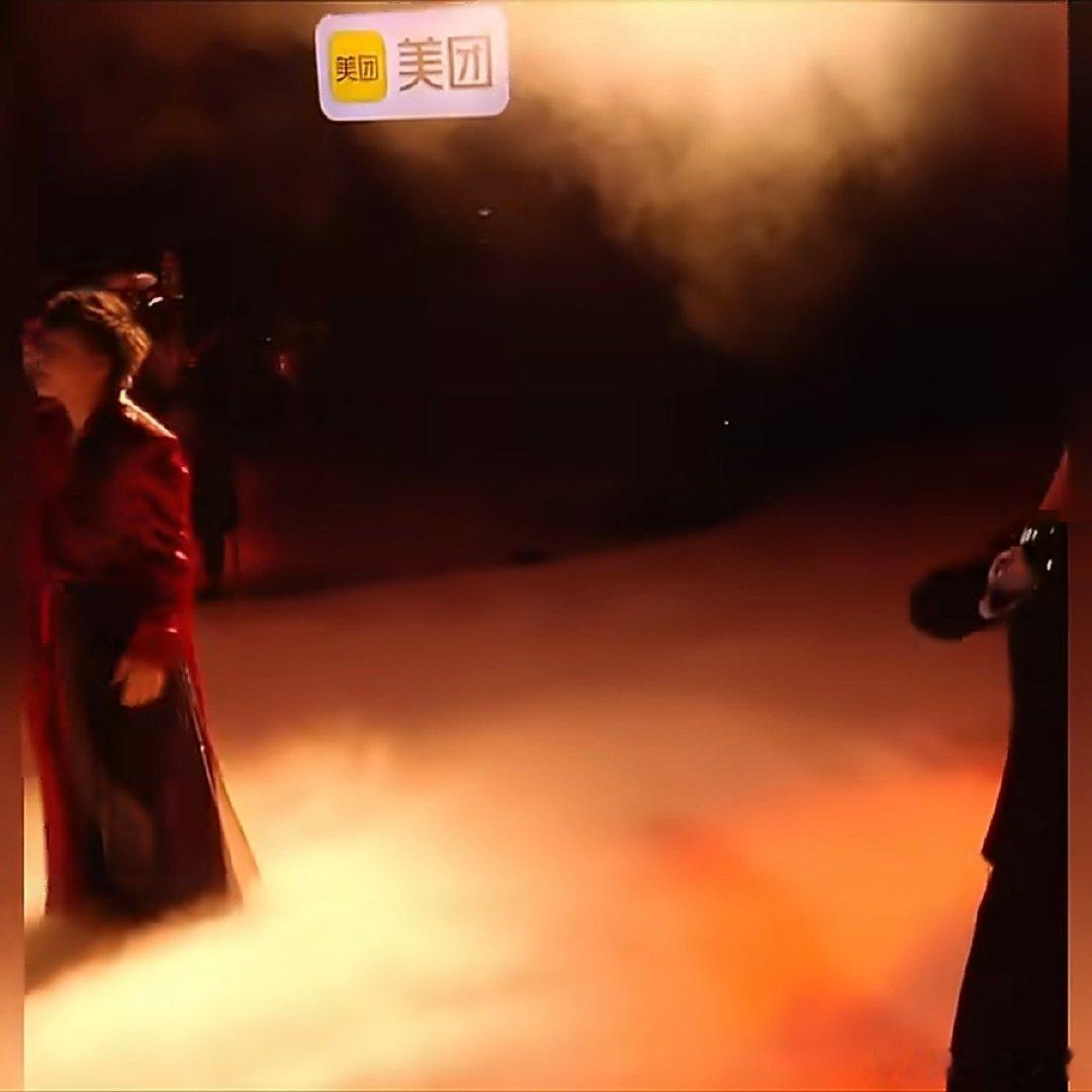 胡彦斌编曲魔丸炸场歌手直播从乐器搭配到旋律走向都设计得十分巧妙，传统民乐和现代曲