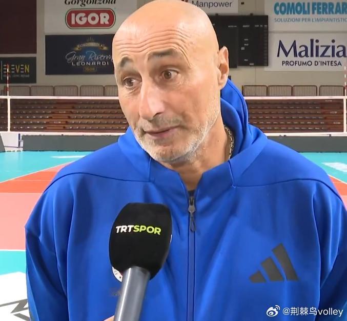 费内巴切主帅阿邦丹扎：对阵诺瓦拉的比赛将是一场硬仗。奥罗和安娜·克里斯蒂娜将从替