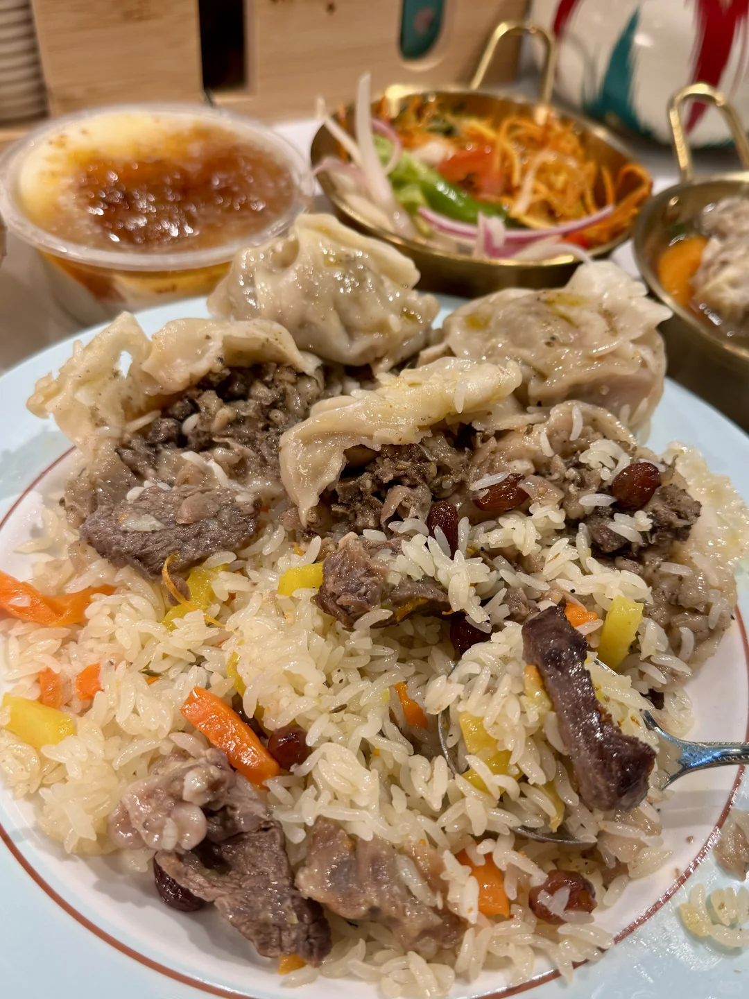 成都大源！！我个人觉得无法超越的手抓饭。。。