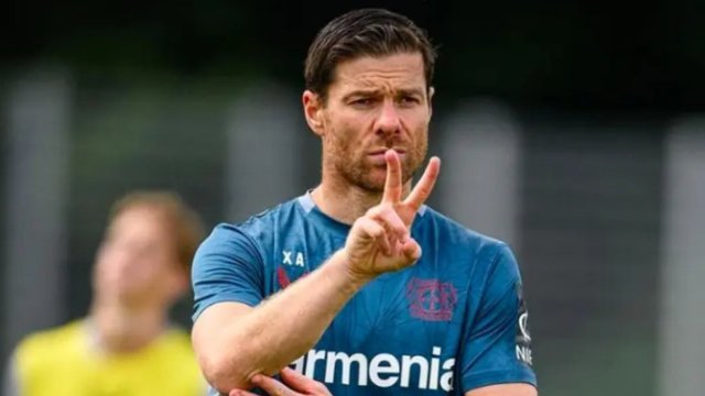 没有奇迹，只有你努力的痕迹今天还是老样子，作业两道题002 赫罗纳 VS奥萨苏纳