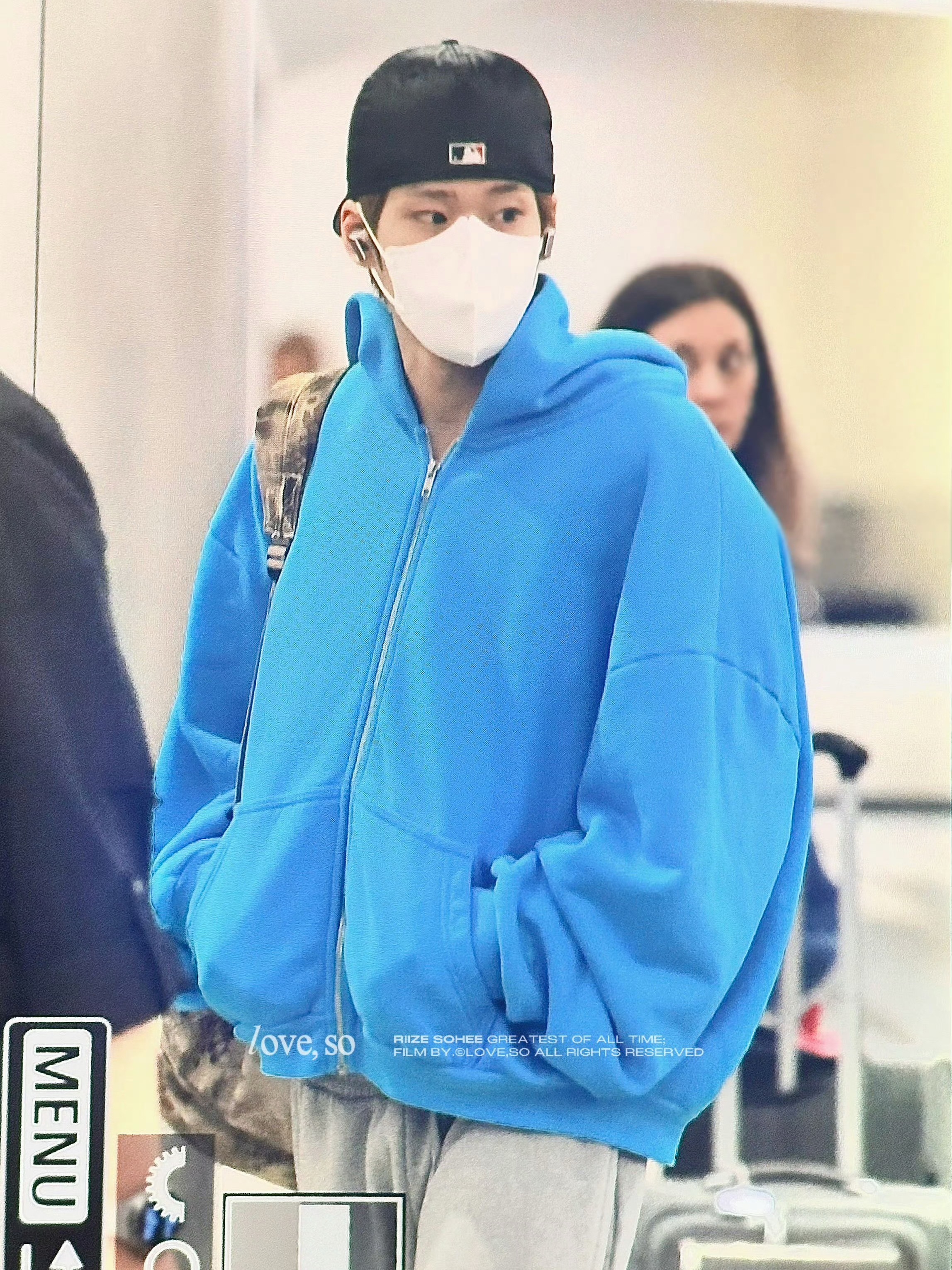 小小的脑袋瓜➕宽宽的肩膀➕可爱豆豆眉🟰lzx 