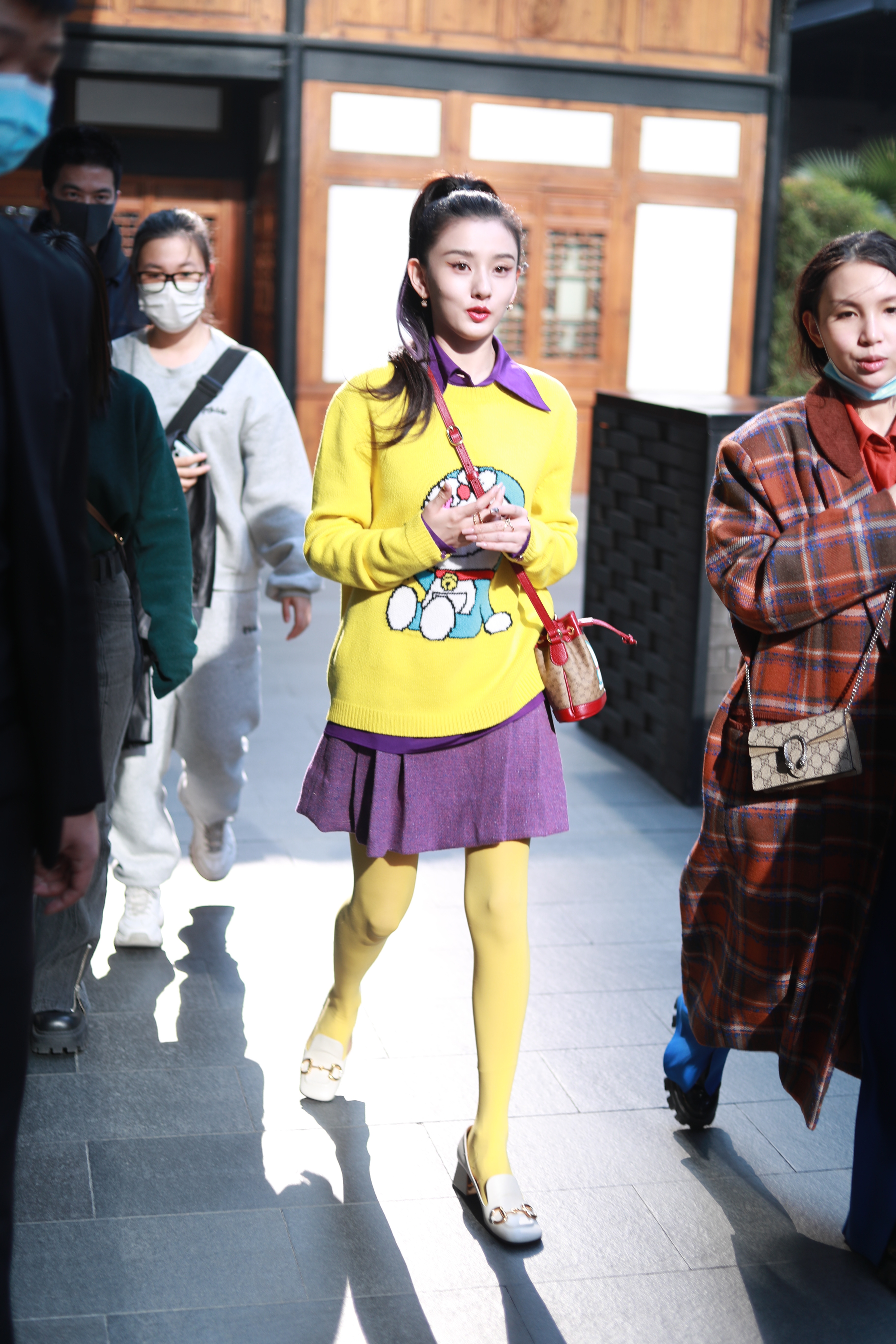宋祖儿生图 黄色丝袜💛 
