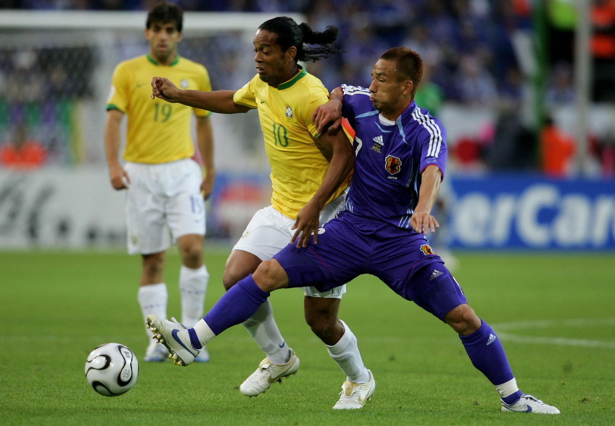世界杯 罗纳尔迪尼奥vs中田英寿，2006年6月22日，世界杯小组赛，日本vs巴