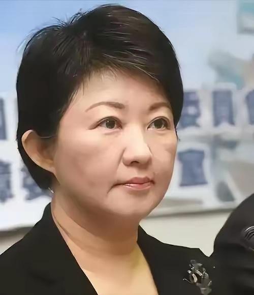 就在今天，台湾省台中市长卢秀燕发表声明，

黄仁勋一句话，把赖清德脸打得啪啪响。