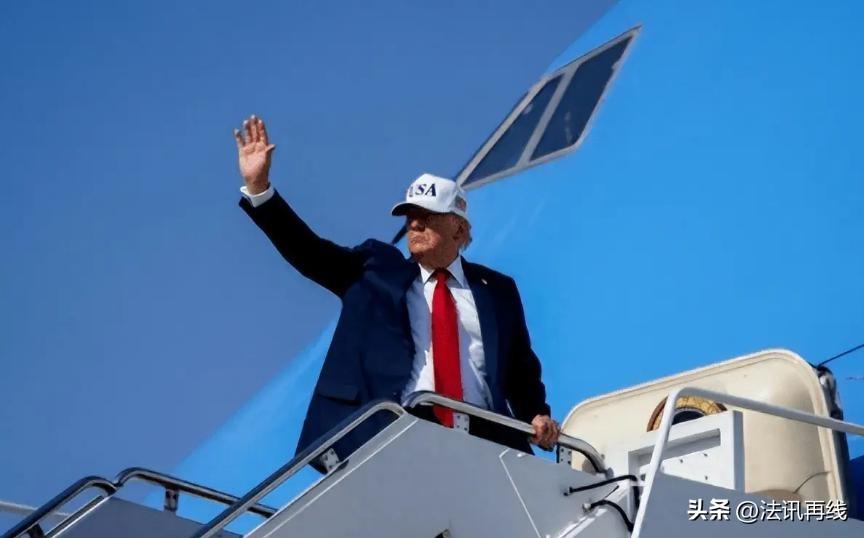 G7峰会上，特朗普对着泽连斯基，就撂下2句话：一、俄军倒下的人，比你们多得多；二