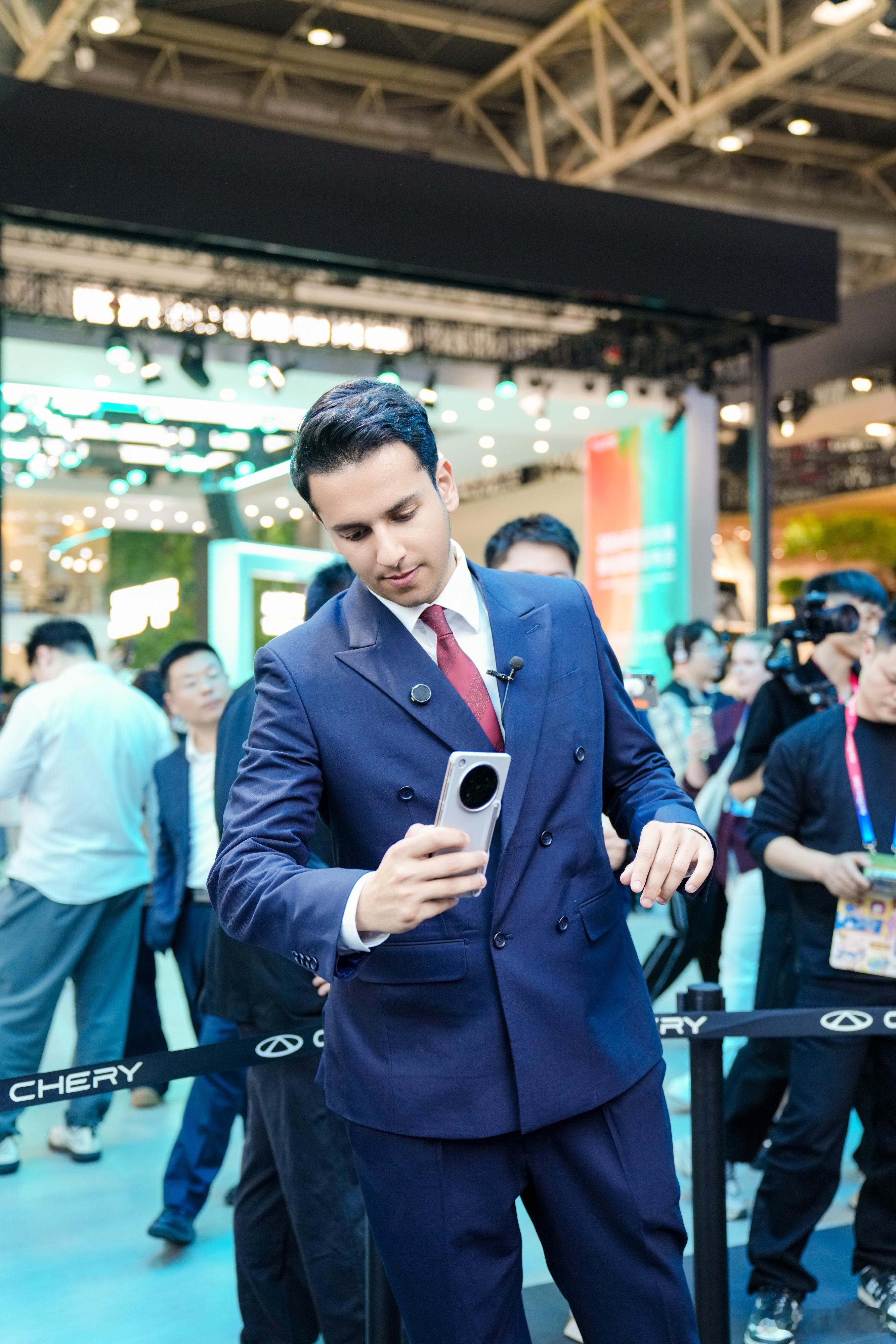 在所有中国汽车品牌里，奇瑞的全球化水平遥遥领先，堪称出海最全面、布局最深的车企。