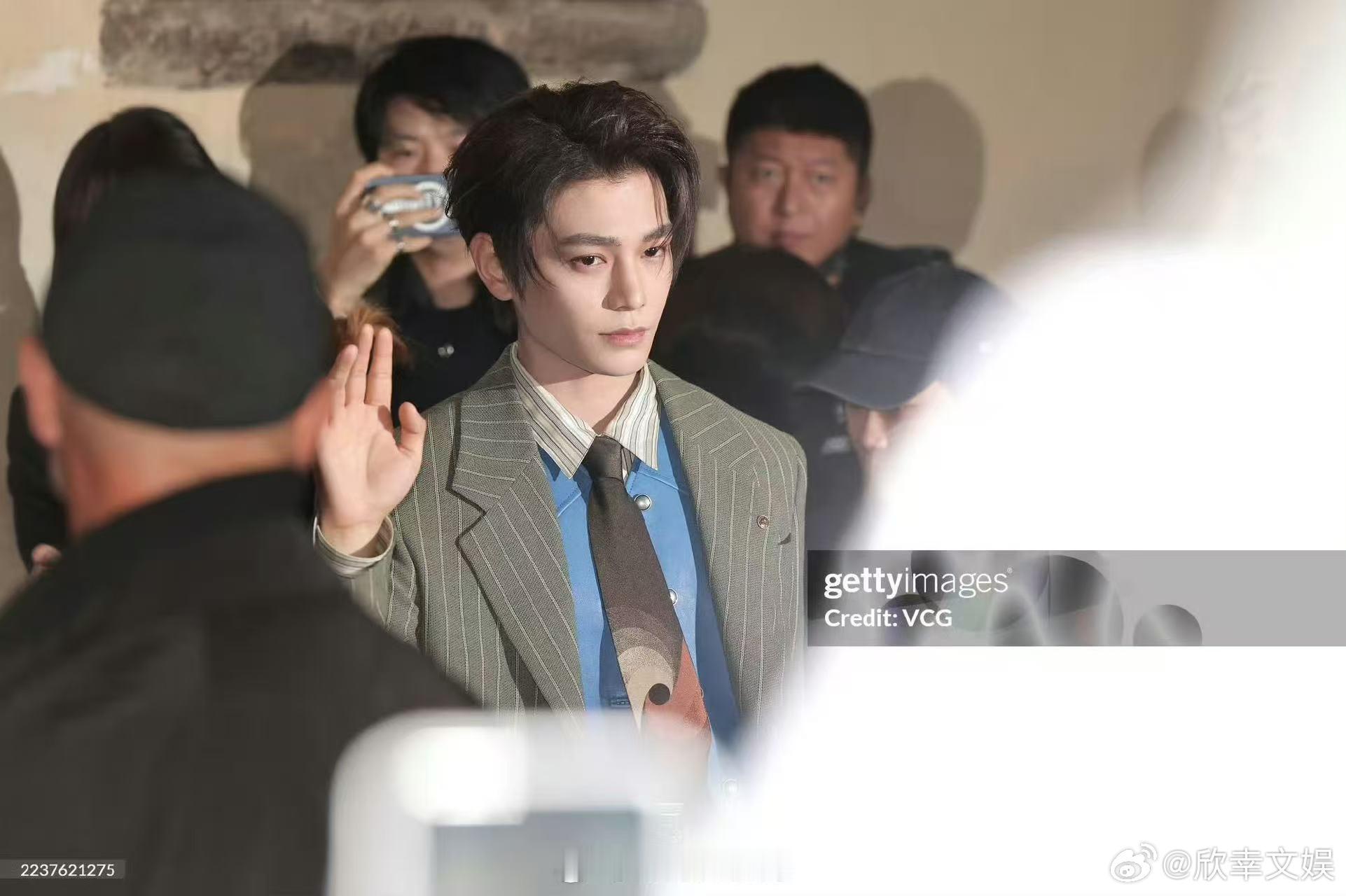 G社镜头下的丁禹兮丁禹兮g社生图状态G社镜头下的丁禹兮，抗住了，[彩虹屁][彩虹