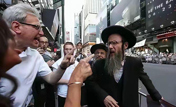 美国的犹太集团和昂撒集团谁能笑到最后？ 