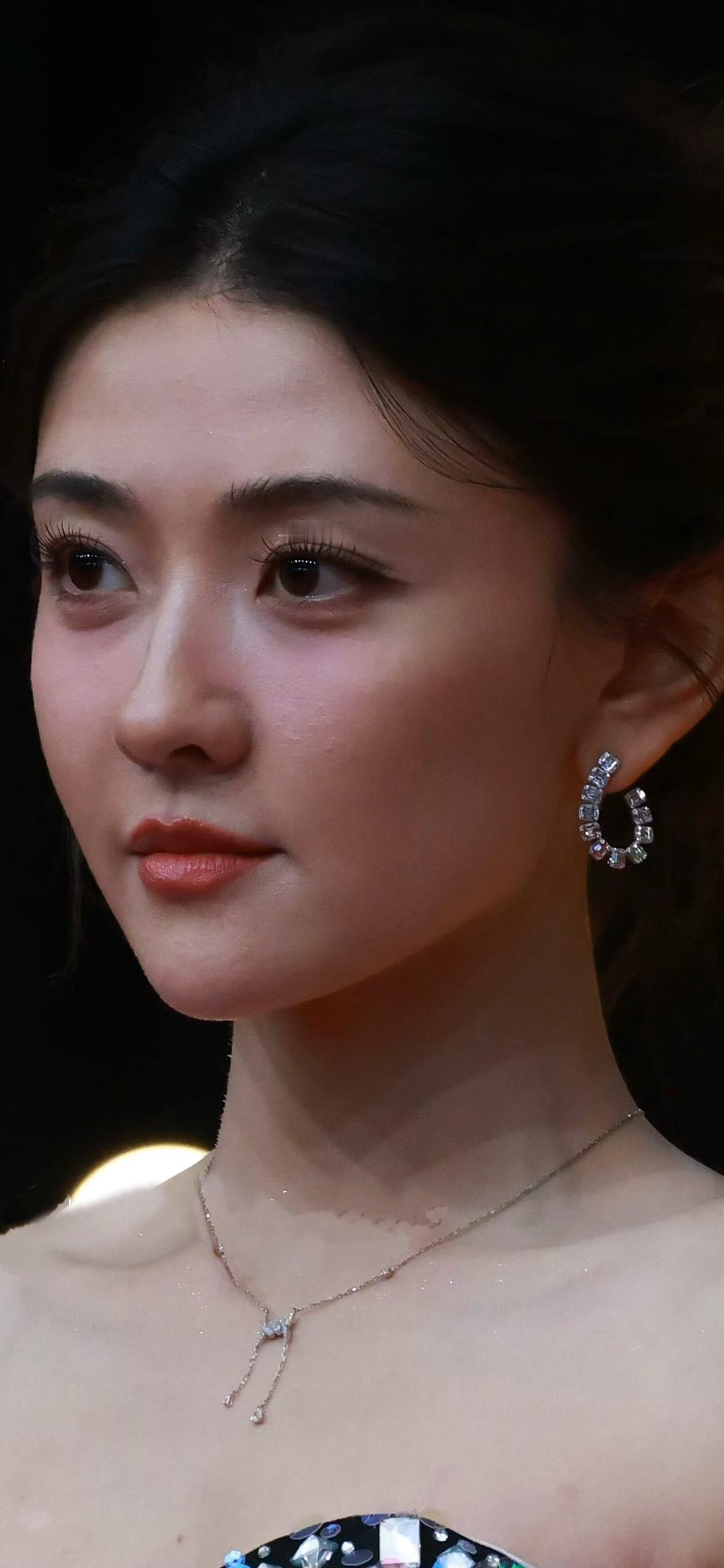 梁洁