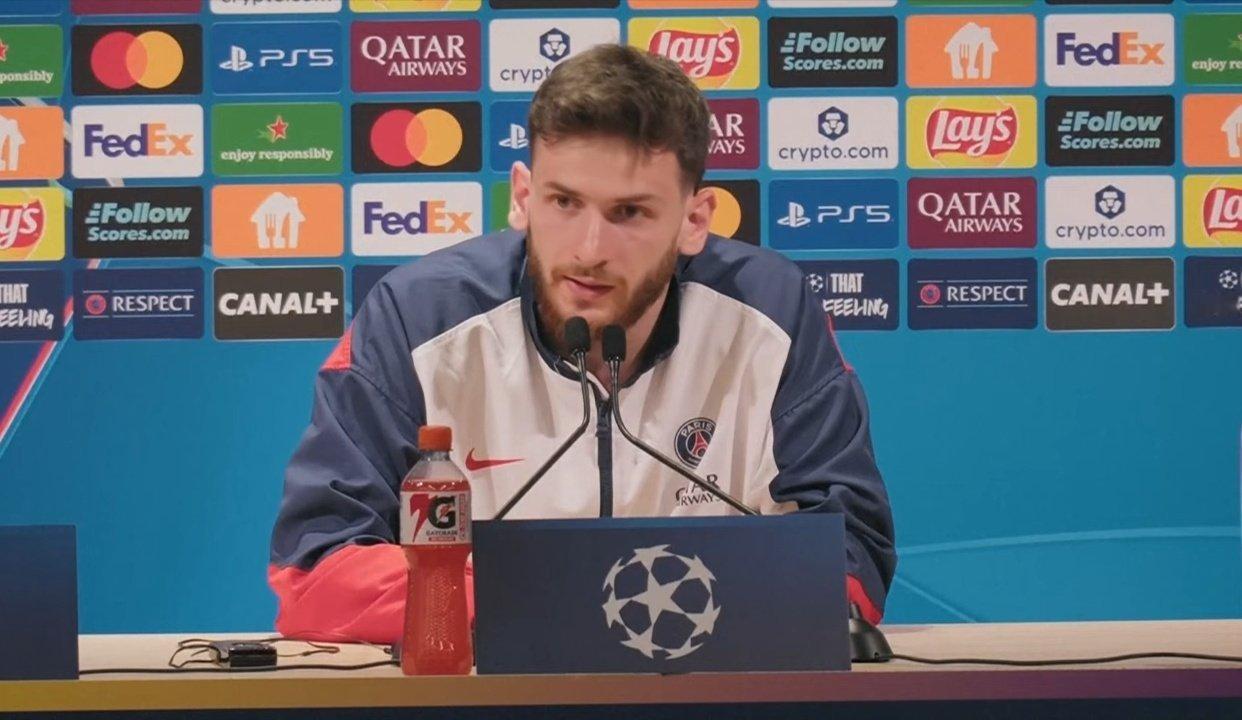 克瓦拉茨赫利亚：“这将是一场艰难的比赛，因为拜仁目前状态极佳，但我们是巴黎圣日耳