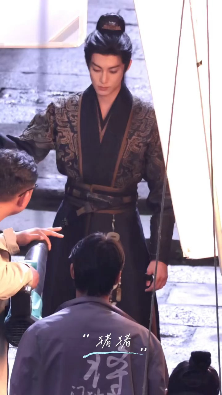 王鹤棣打戏没有天花板