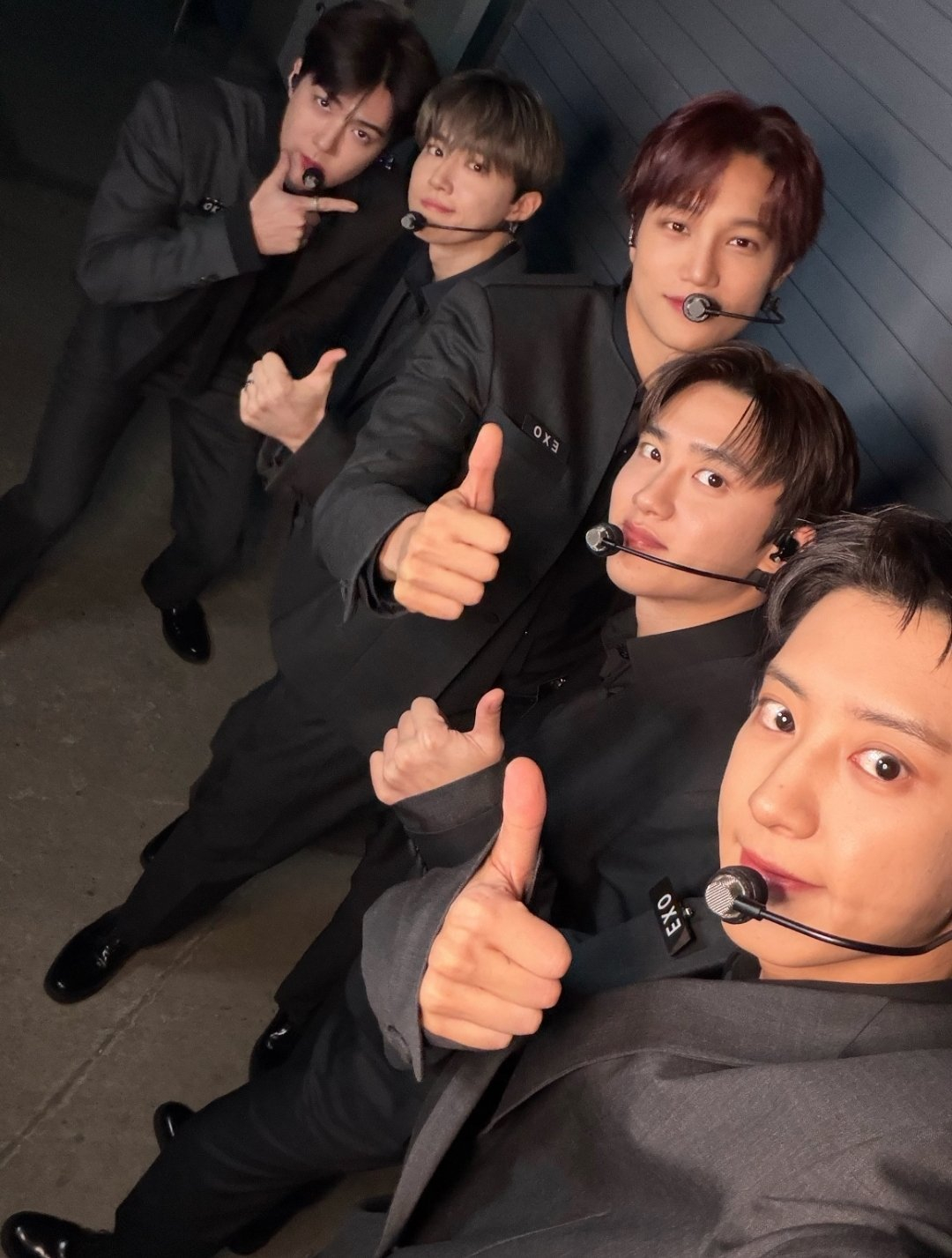 EXO新合影 期待！！！ 
