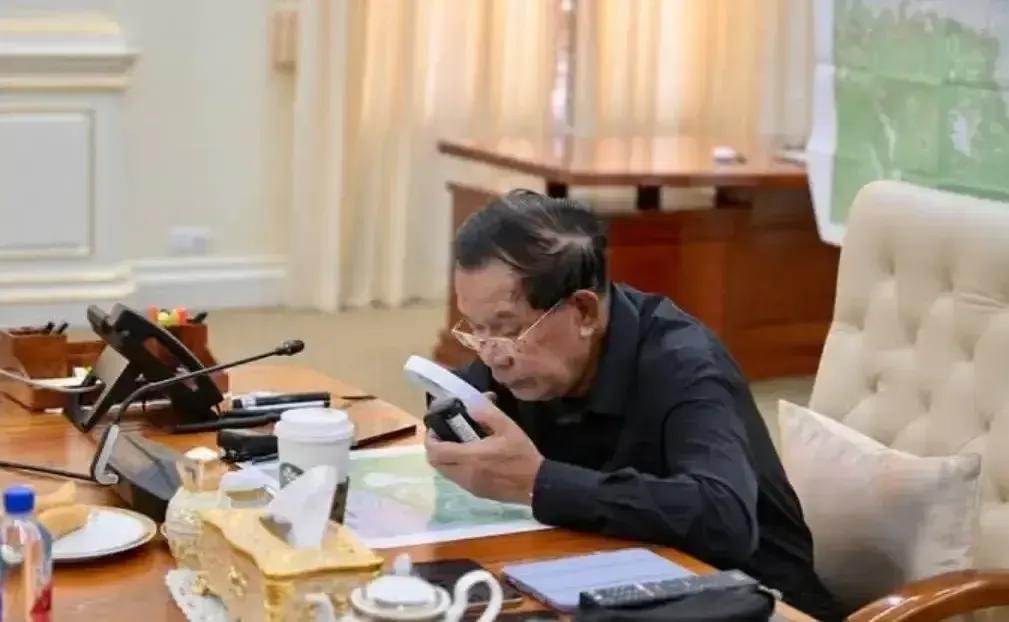 洪森还是不知悔改，柬泰签署停火协议后，洪森第一时间发表声明感谢美国总统，只字未提