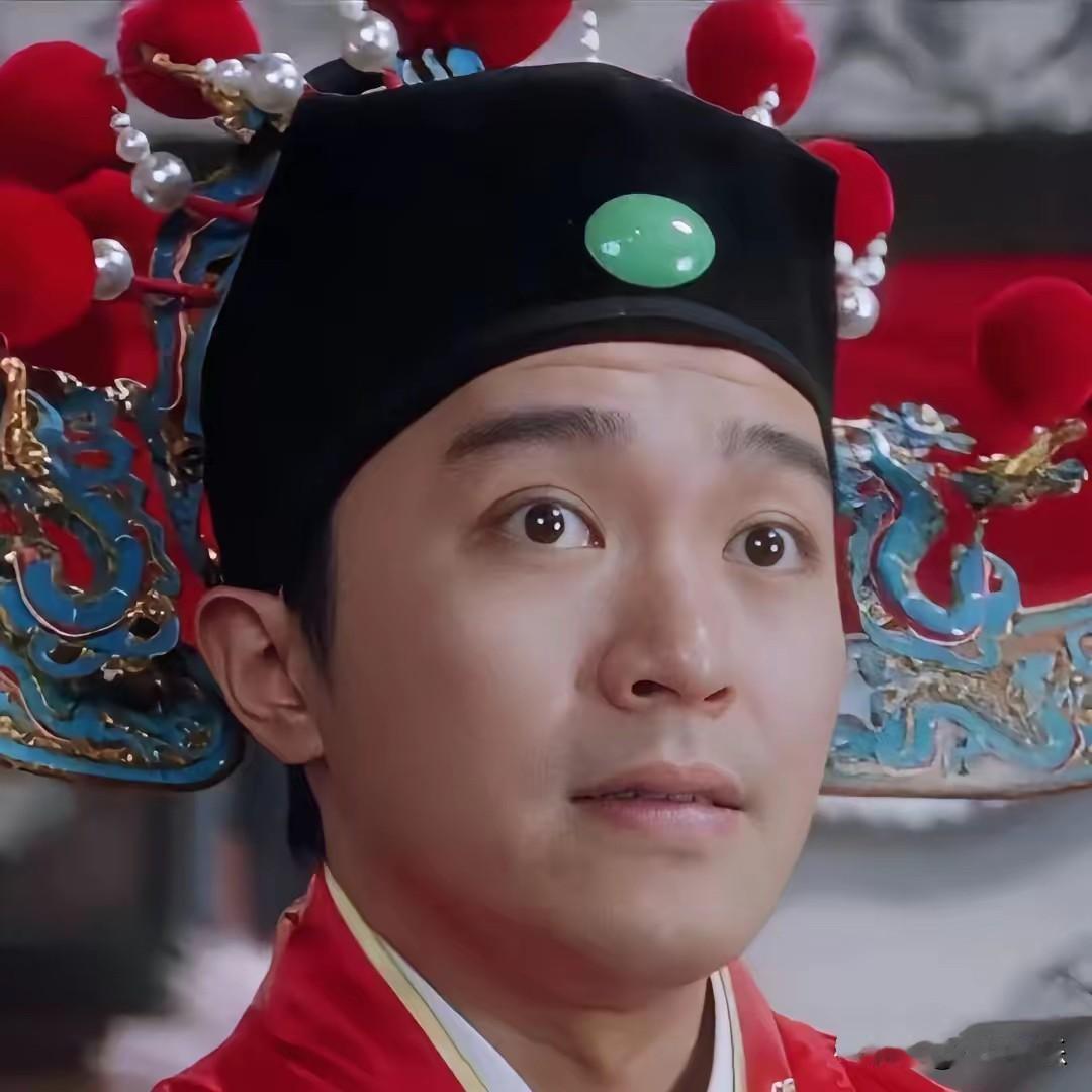 周星驰什么都有，
但是让他终身遗憾的也让我们为他感到悲哀，

那就是他现在已经6