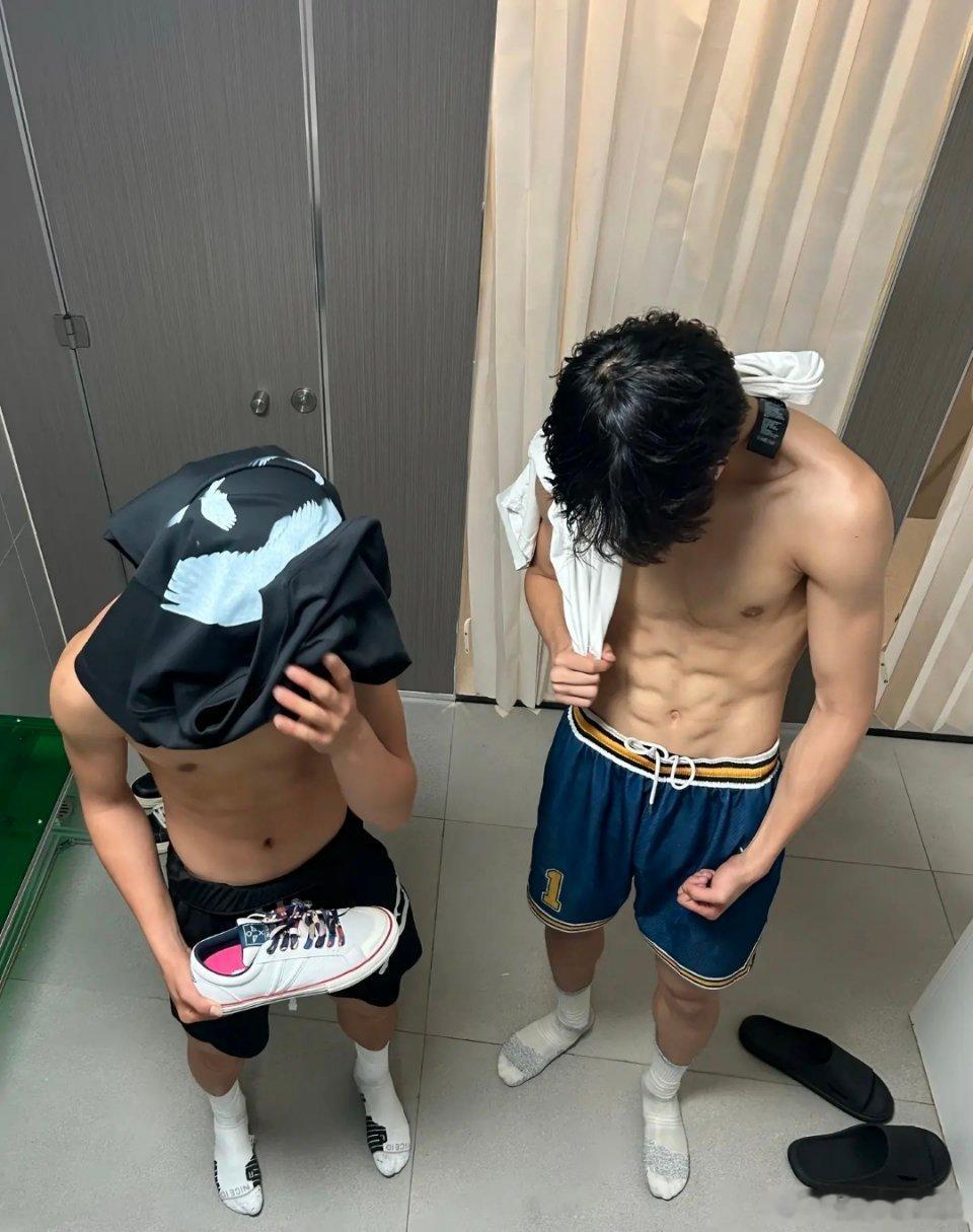 帅气的男孩子爱了吧体育生