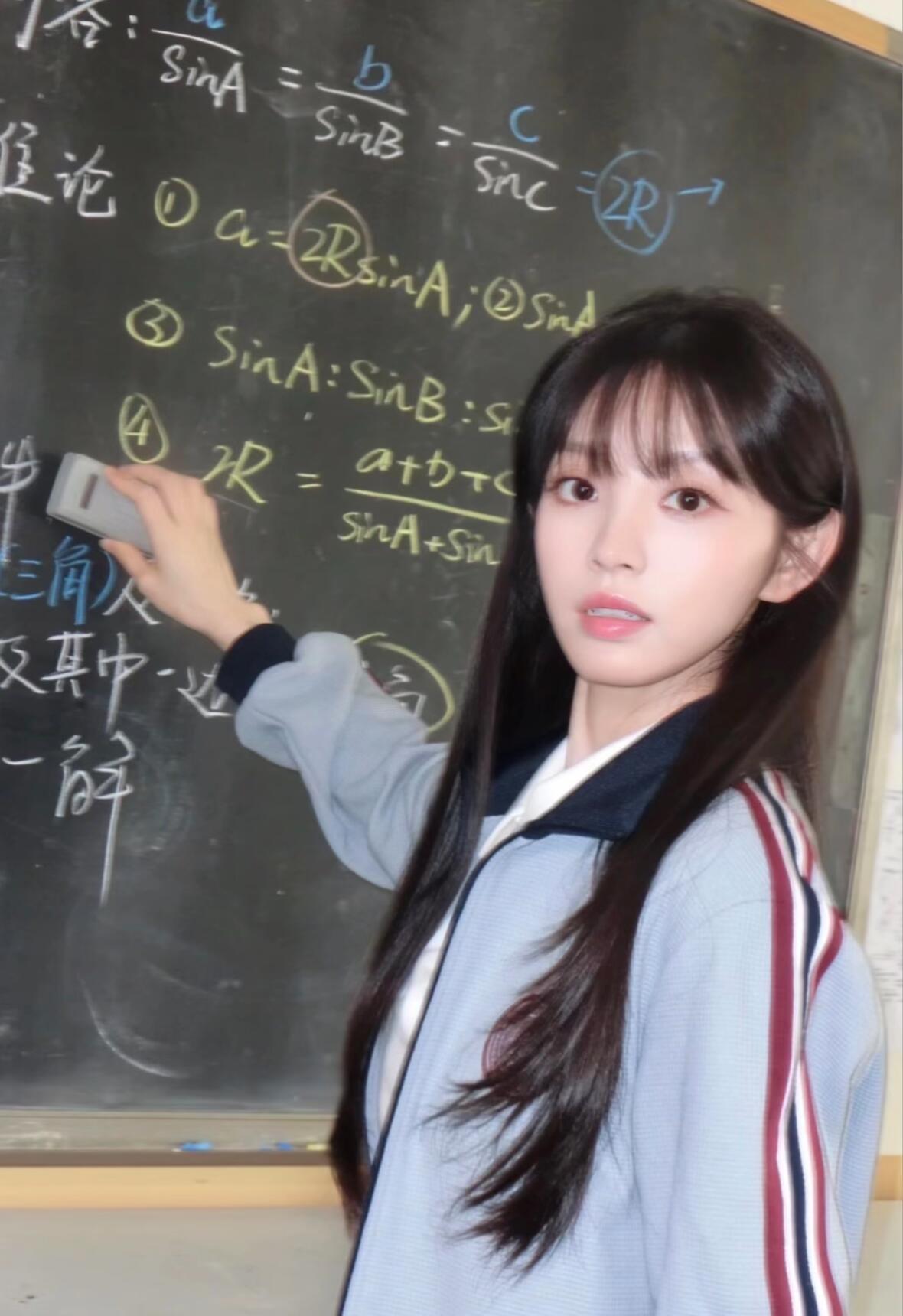 从同桌到星辰的一场顶级智恋 