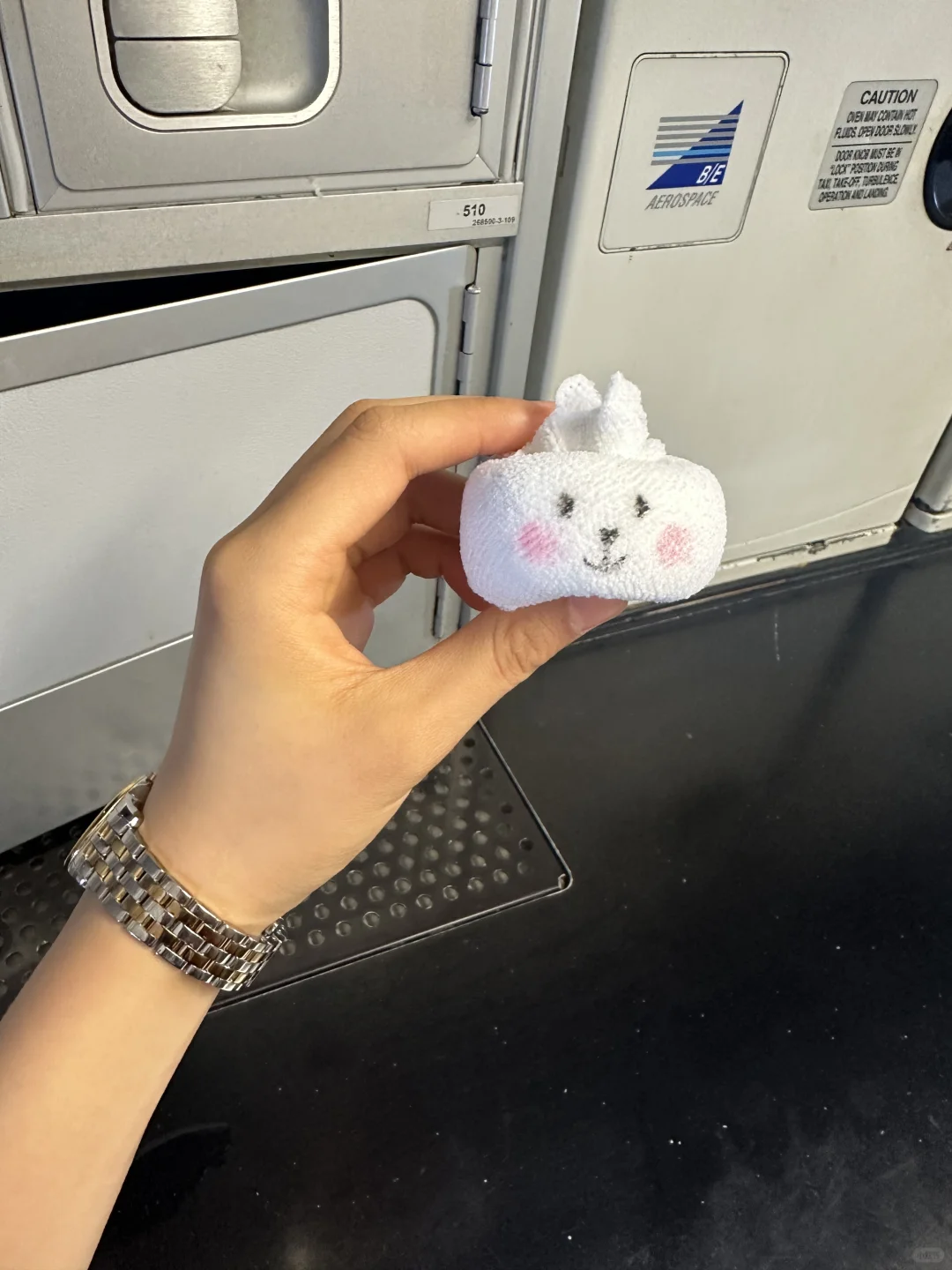 空姐折的小兔子