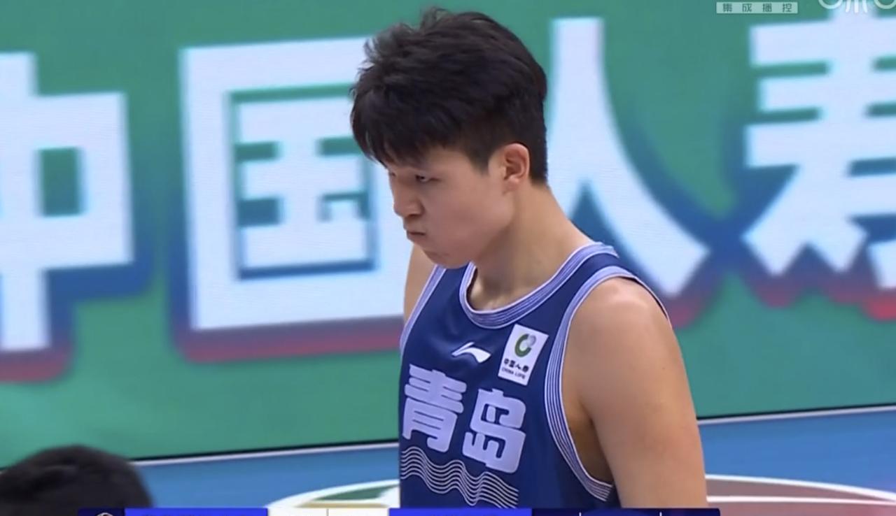 中国约基奇狂轰17+15+4！杨瀚森半场4犯被针对，却带队神奇大翻盘
青岛队以8