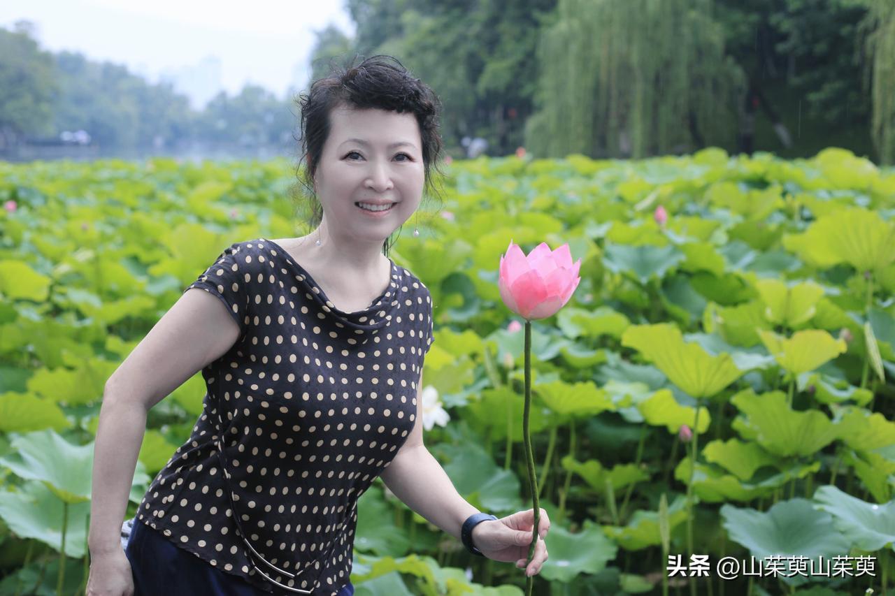 今年包粽子后，剩下的糯米咋办？
做酒酿！做黄酒！
现在网购基本都是像批发一样，买