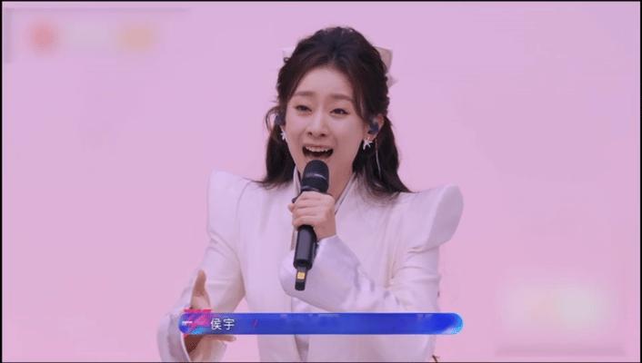 侯宇梨花颂能否复刻陈丽君式高光乘风2026一开嗓便惊艳全场，侯宇把梨花颂演绎得淋