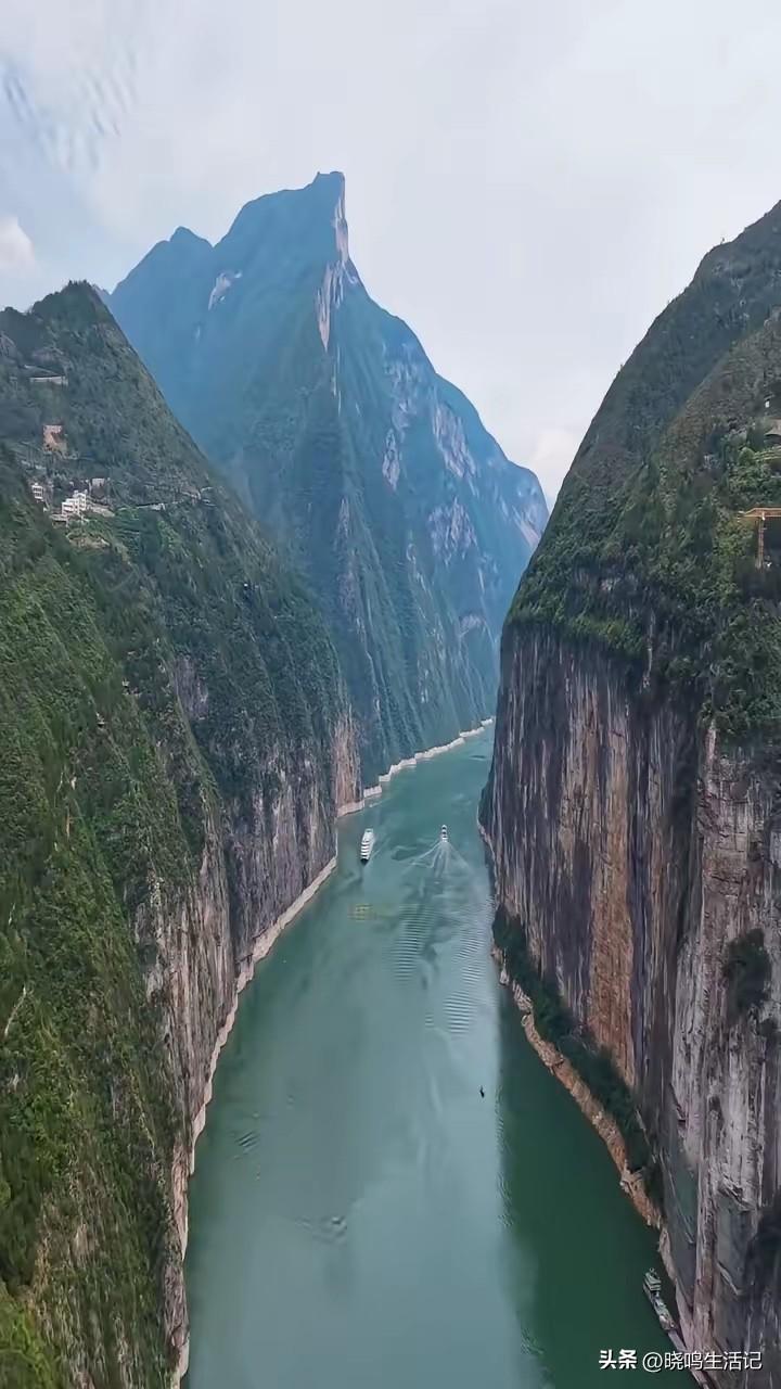 刀削斧劈一般，大自然的鬼斧神工[赞]