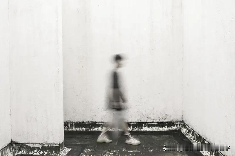 小伙怀疑女友打麻将被摸手暴打男牌友 最近“小伙怀疑女友打麻将被摸手暴打男牌友”的