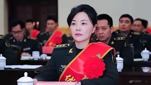 看到个军队查账的通报
惊出一身冷汗！

高雪莲，西部战区审计员，2016年核查油