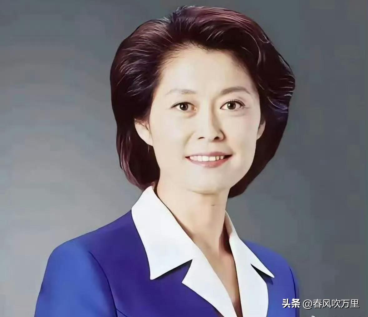 敬一丹这辈子最让人羡慕的从来不是她是多么有名的央视女主持，而是她半生风雨同舟的爱