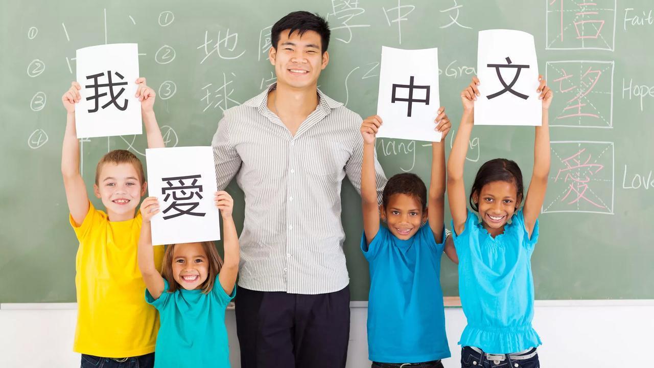 意大利副总理为何笃定“30年后人人会说中文”？

意大利副总理萨尔维尼近日语出惊
