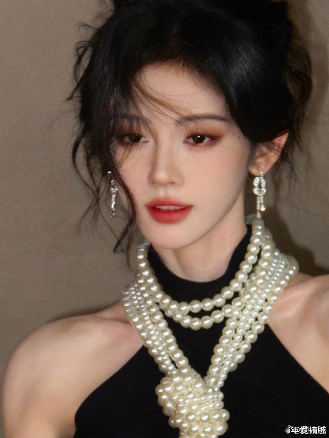 jjy鞠婧祎露芜衣 jjy鞠婧祎姜黎非你阳光明媚 像一缕小太阳＞O＜