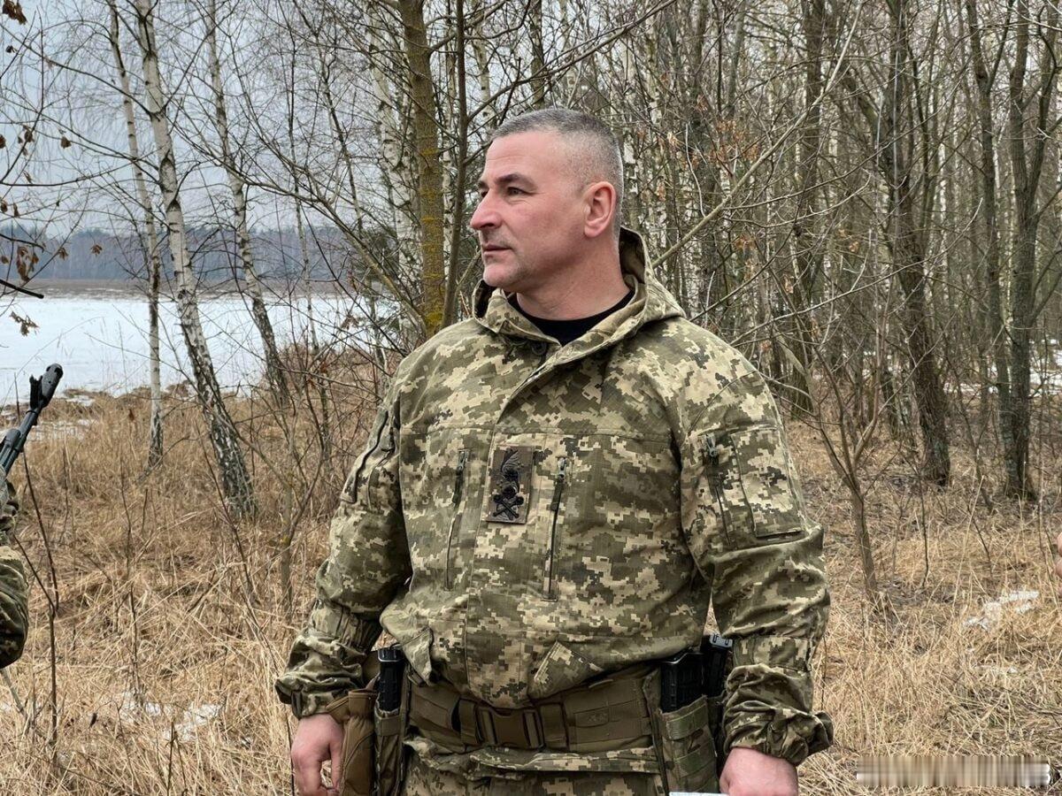 维克托·尼科柳克少将被任命为“东部”部队集团指挥官！他在切尔尼戈夫防御战中表现出