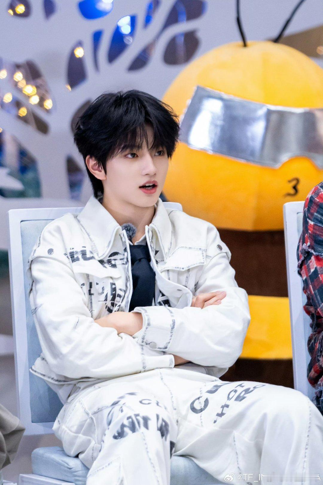穆祉丞的个人巡演规划曝穆祉丞有个人巡演规划少年锋芒藏不住！穆祉丞被曝筹备个人巡演