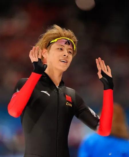 冬奥速滑男子5000米，19岁小将刘瀚彬以6分24秒25的成绩获得第17名，刷新