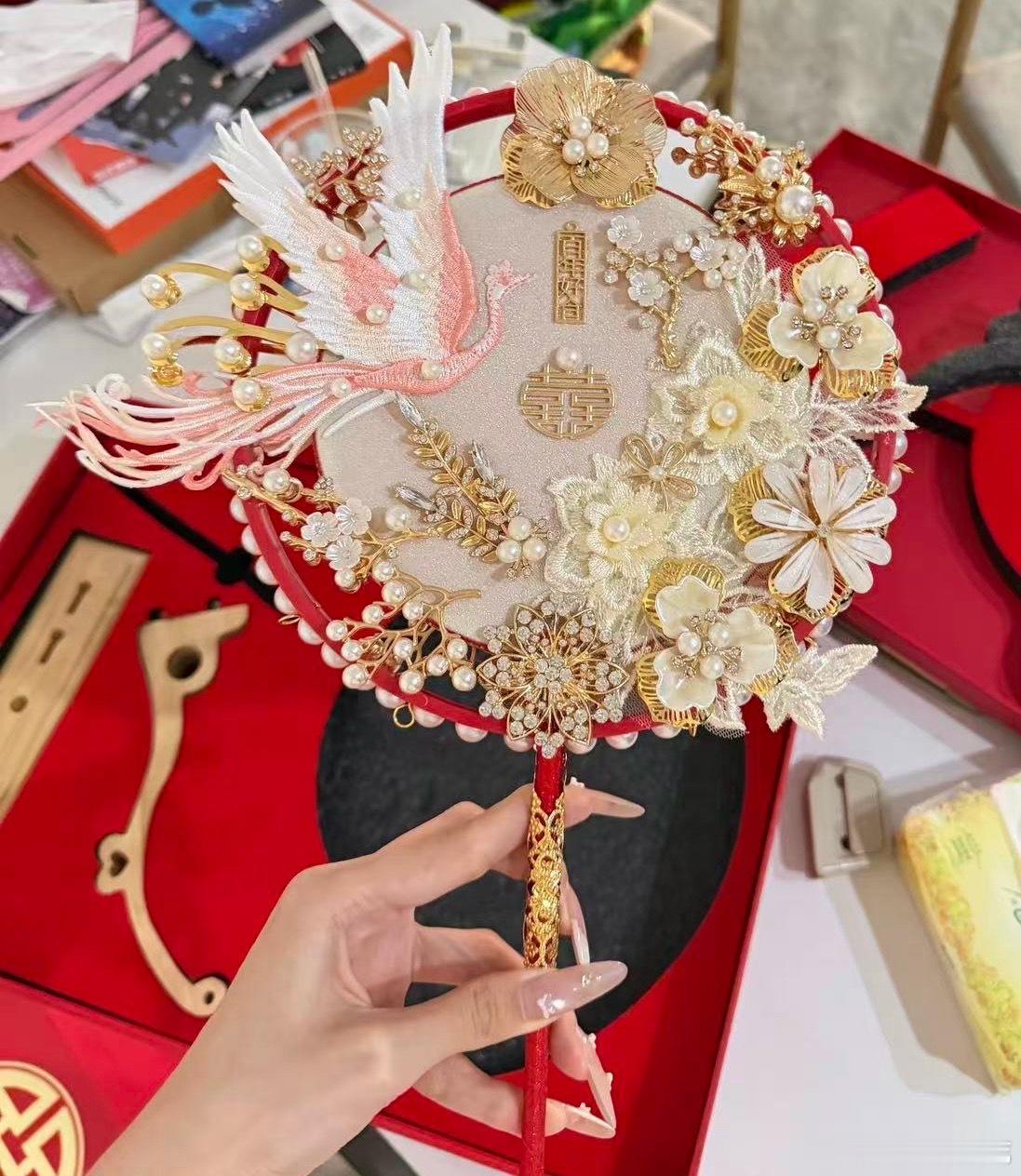 张婧仪 仪日分享张婧仪10号聊天室 工作了之后“比朋友见面先来的是朋友的幸福”前